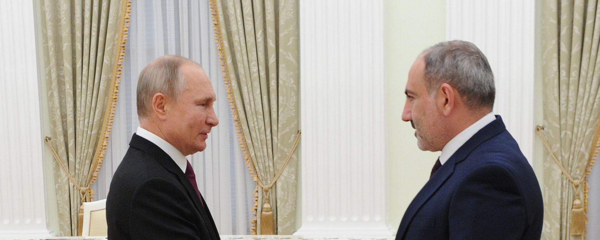 Վլադիմիր Պուտինն ու Նիկոլ Փաշինյանը Վլադիմիր Պուտինն ու Նիկոլ Փաշինյանը - Sputnik Արմենիա, 1920, 21.09.2021