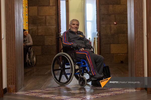 Борьба не окончена: чем живут в Реабилитационном центре молодые и опытные армянские герои Борьба не окончена: чем живут в Реабилитационном центре молодые и опытные армянские герои - Sputnik Армения