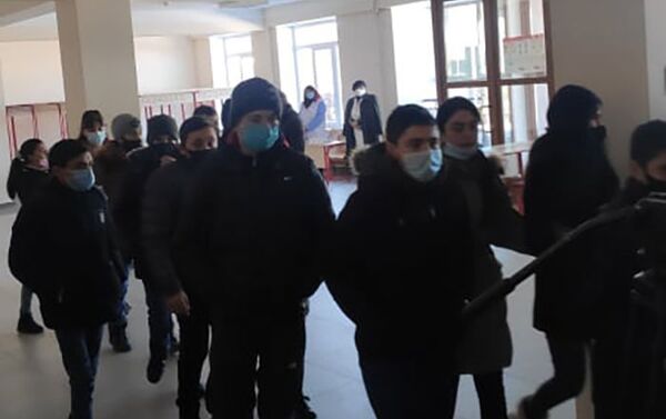 Օդային տագնապ, բնակչության պատսպարման կազմակերպում. Նոր կյանքում «արտակարգ» իրավիճակ է Օդային տագնապ, բնակչության պատսպարման կազմակերպում. Նոր կյանքում «արտակարգ» իրավիճակ է - Sputnik Արմենիա
