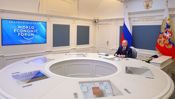 Президент России Владимир Путин выступает по видеосвязи на сессии Давосская повестка дня 2021 ВЭФ (27 января 2021). Москвa - Sputnik Արմենիա