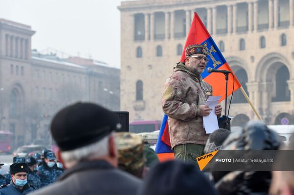 «Ժողովրդի իրավունքն է ապստամբել այս իշխանության դեմ». Երևանում կրկին հանրահավաք է «Ժողովրդի իրավունքն է ապստամբել այս իշխանության դեմ». Երևանում կրկին հանրահավաք է - Sputnik Արմենիա