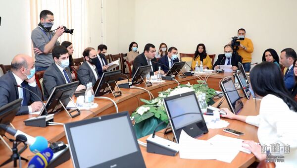 Заседание Постоянной комиссии НС по государственно-правовым вопросам (4 февраля 2021). Еревaн - Sputnik Արմենիա