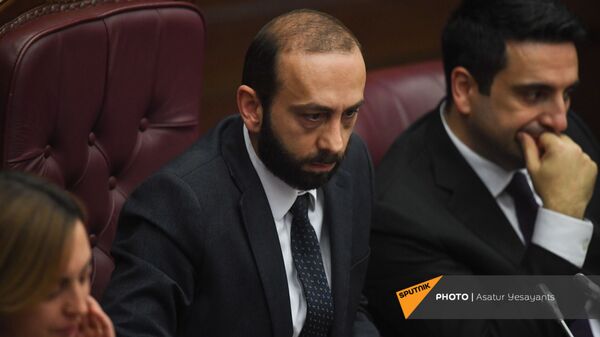 Спикер НС Арарат Мирзоян на заседании в Парламенте (10 февраля 2021). Еревaн - Sputnik Армения