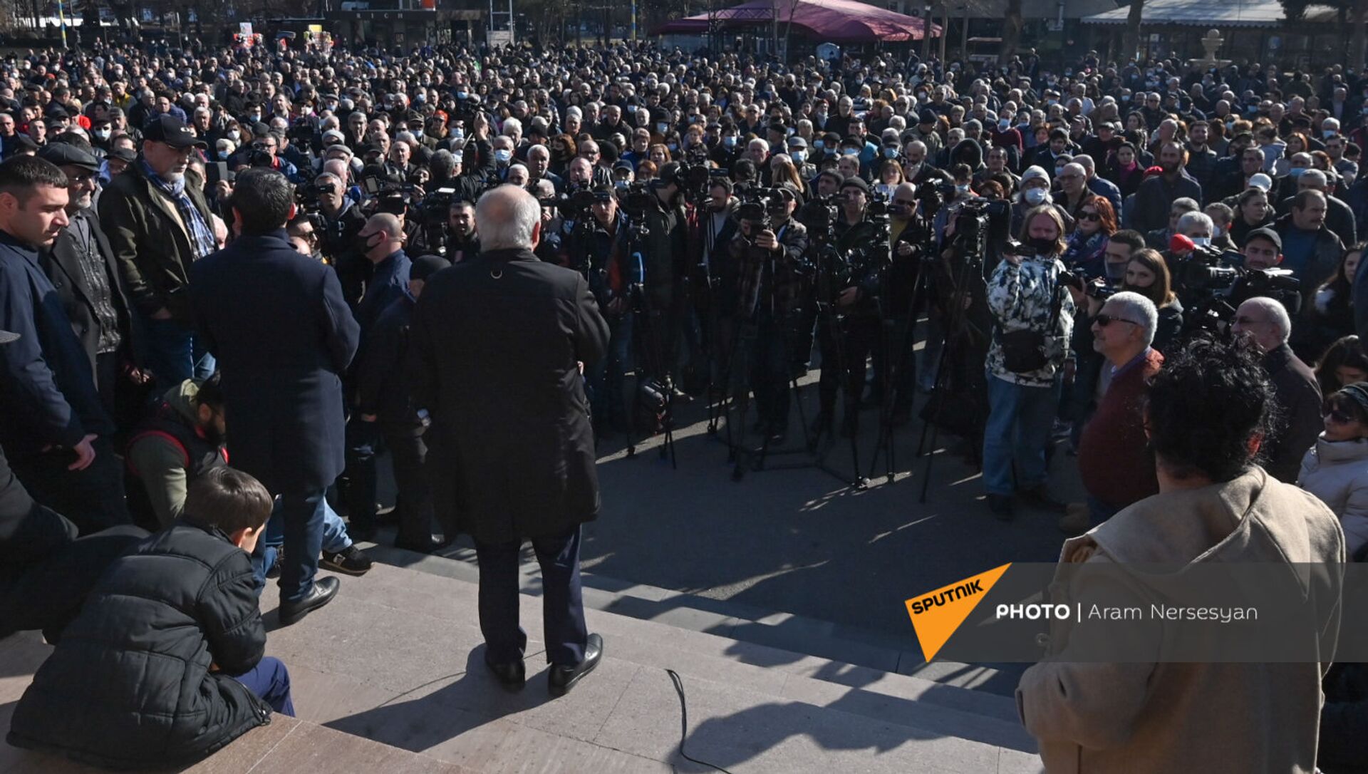 Вазген Манукян выступает на митинге оппозиции (12 февраля 2021). Еревaн - Sputnik Արմենիա, 1920, 12.02.2021