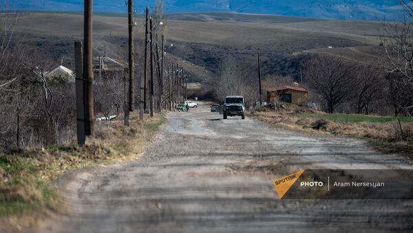 Дорога в селе Неркин Хндзореск, Сюник - Sputnik Армения