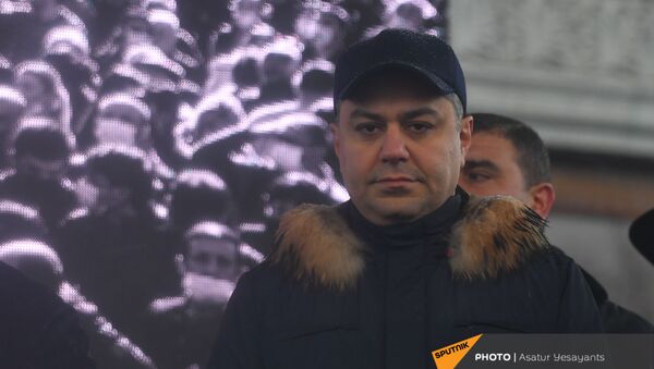 Артур Ванецян на митинге оппозиции (20 февраля 2021). Еревaн - Sputnik Արմենիա