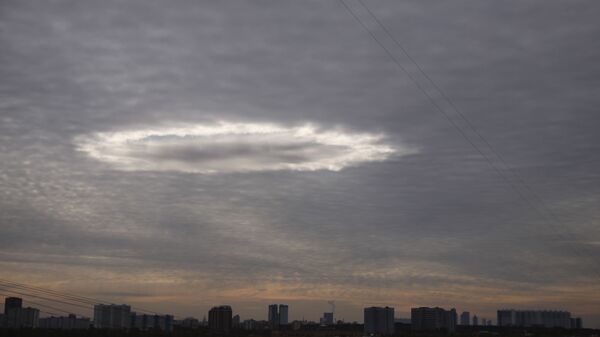 Необычное явление в небе над Москвой - Sputnik Արմենիա