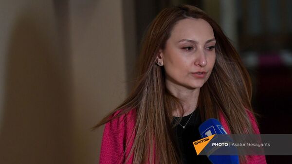 Лилит Макунц в здании Парламента (25 февраля 2021). Еревaн - Sputnik Армения