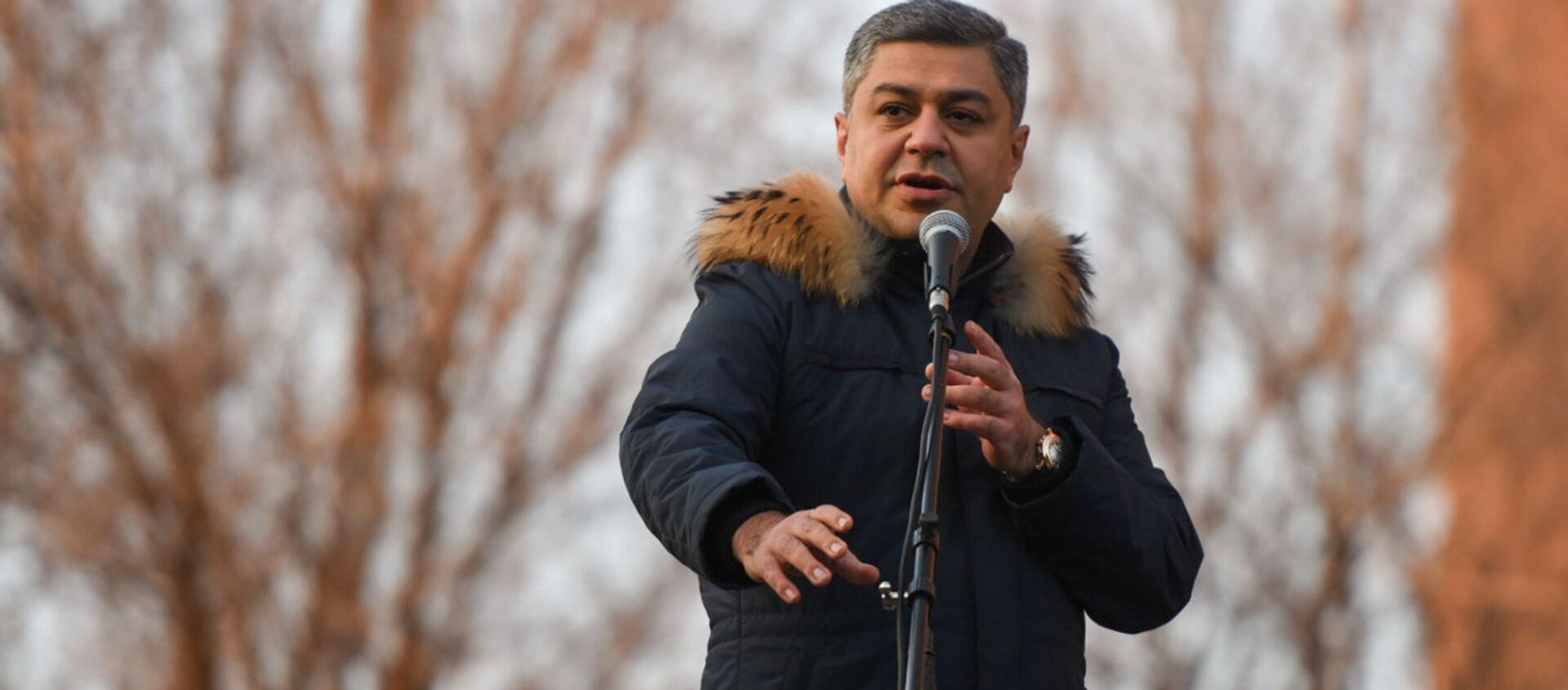 Речь Артура Ванецяна во время митинга оппозиции на проспекте Баграмяна (26 февраля 2021). Еревaн - Sputnik Армения, 1920, 30.05.2021