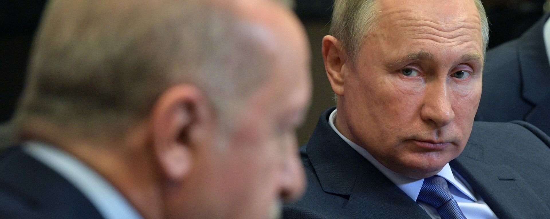 Президенты России и Турции Владимир Путин и Реджеп Тайип Эрдоган во время встречи (22 октября 2019). Сочи Президенты России и Турции Владимир Путин и Реджеп Тайип Эрдоган во время встречи (22 октября 2019). Сочи - Sputnik Արմենիա, 1920, 28.09.2021