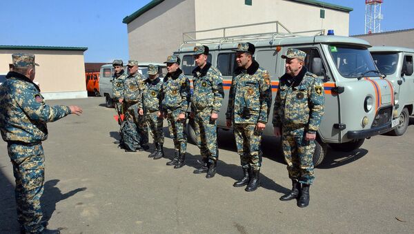 Сотрудники госслужбы по чрезвычайным ситуациям МВД Карабаха - Sputnik Армения