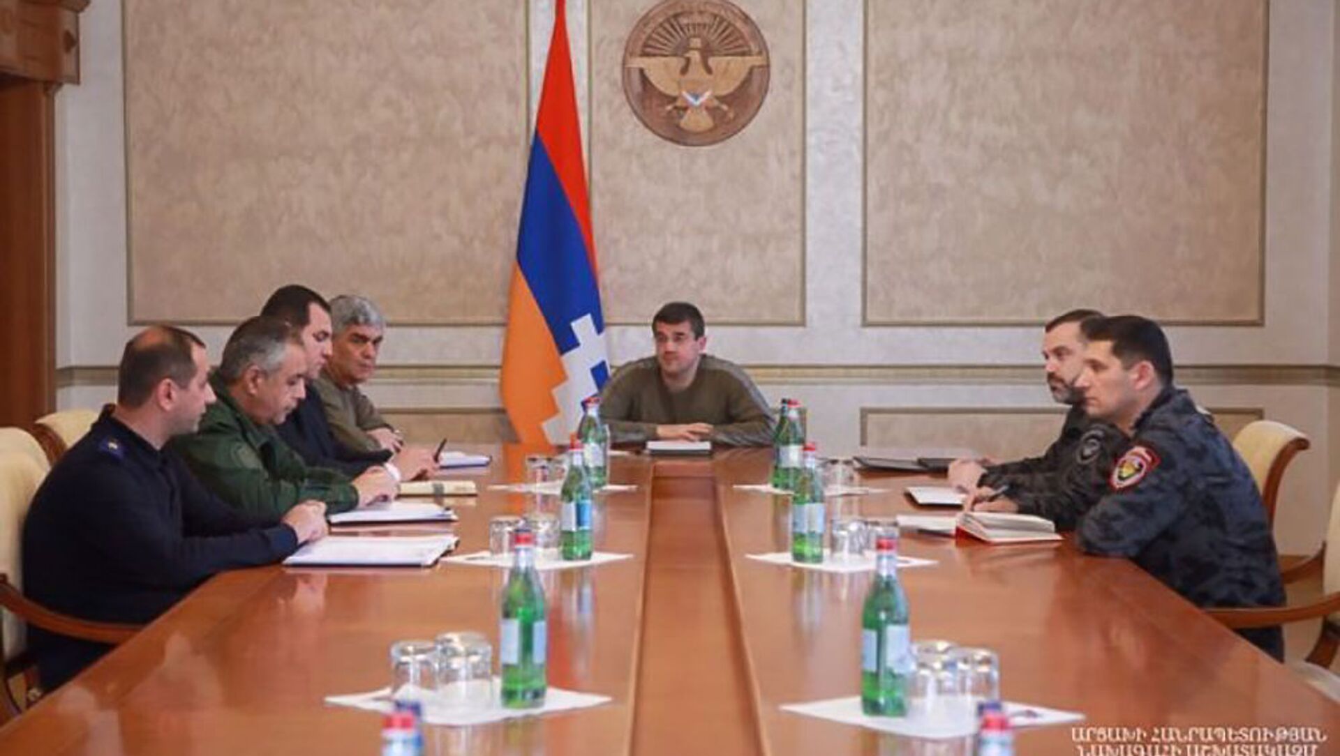 Президент Карабаха Араик Арутюнян провел совещание по вопросам обеспечения внутренней безопасности республики (5 апреля 2021). Степанакерт - Sputnik Армения, 1920, 12.04.2021