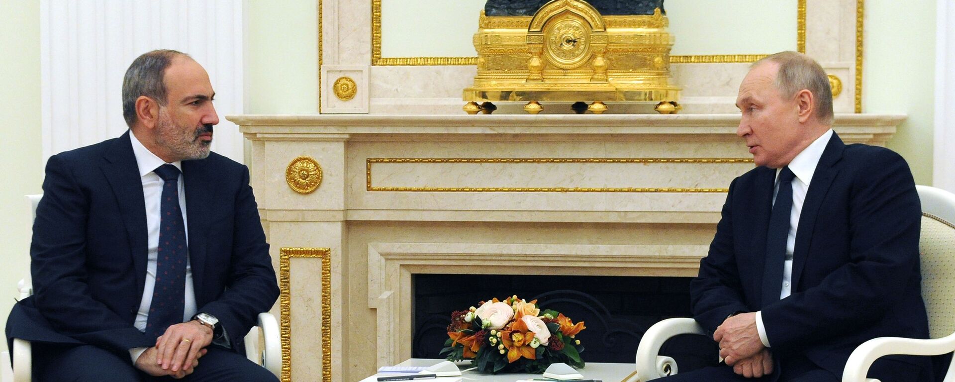  Премьер-министр Армении Никол Пашинян на встрече с президентом России Владимиром Путиным (7 апреля 2021). Москва - Sputnik Армения, 1920, 07.01.2022