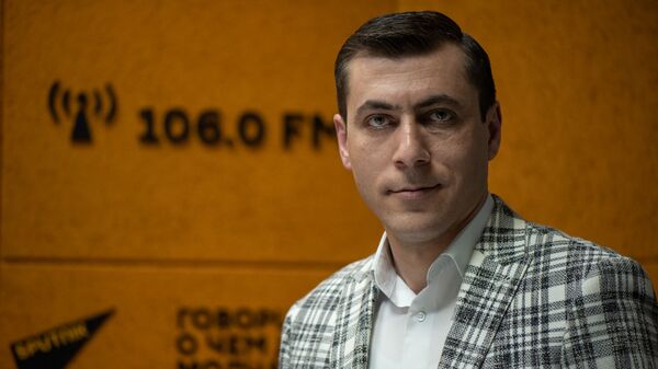 Главный синоптик Гагик Суренян в гостях радио Sputnik Армения - Sputnik Армения