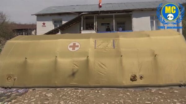 Российские военные врачи оказали медицинскую помощь жителям труднодоступных районов НКР - Sputnik Արմենիա
