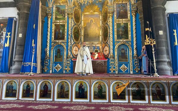 Գյումրու Սուրբ աստվածածին եկեղեցում կատարվել է ոգեկոչման արարողություն - Sputnik Արմենիա