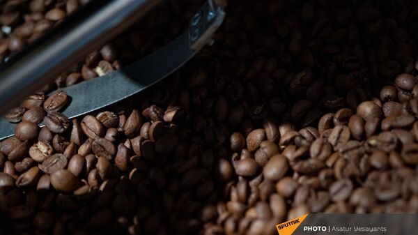 Зерна кофе - Sputnik Армения