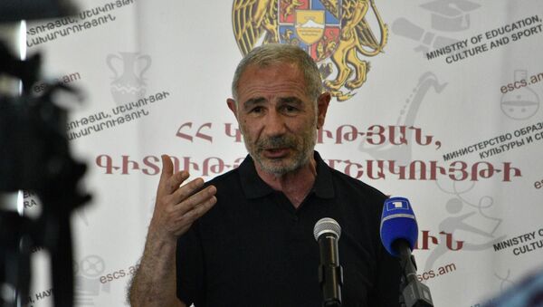Исраел Акопкохян во время 15-й отчетно-выборной конференции Федерации бокса Армении, на которой состоялись выборы председателя организации (29 апреля 2021). Еревaн - Sputnik Արմենիա