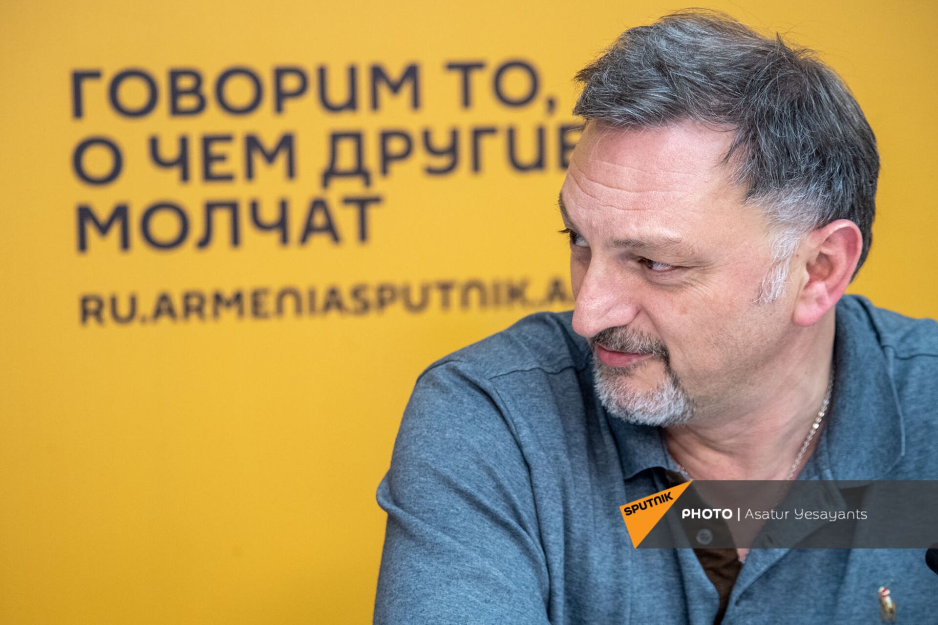 Просто фантастические ребята: врач-доброволец об армянских солдатах и карабахской войне Просто фантастические ребята: врач-доброволец об армянских солдатах и карабахской войне - Sputnik Армения, 1920, 21.05.2021