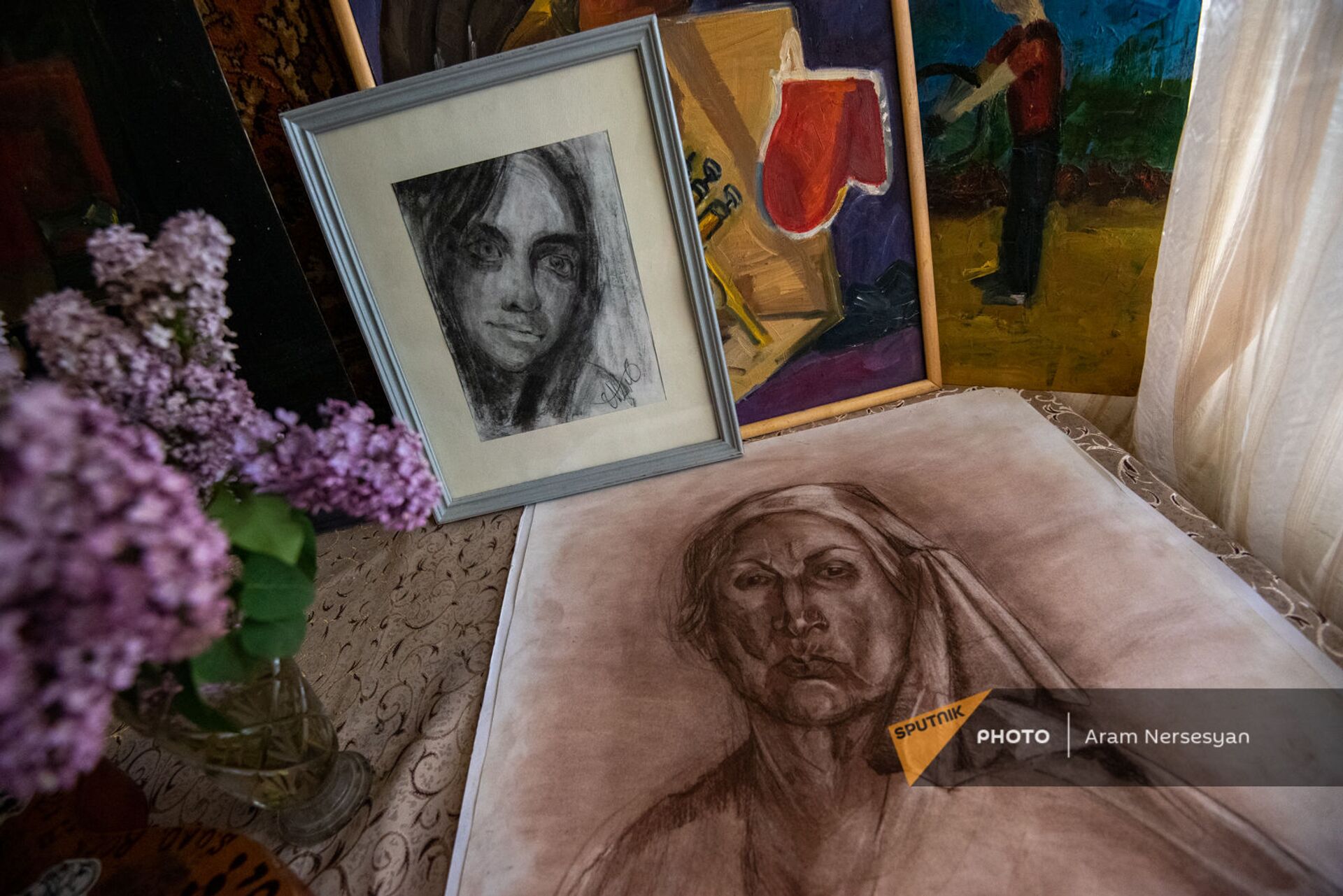 «Դե հիմա ինձ ասեք՝ ինչպես ապրեմ․․․». Գոռից ճառագող լույսով տունը լիքն է անգամ նրանից հետո «Դե հիմա ինձ ասեք՝ ինչպես ապրեմ․․․». Գոռից ճառագող լույսով տունը լիքն է անգամ նրանից հետո - Sputnik Արմենիա, 1920, 01.05.2021