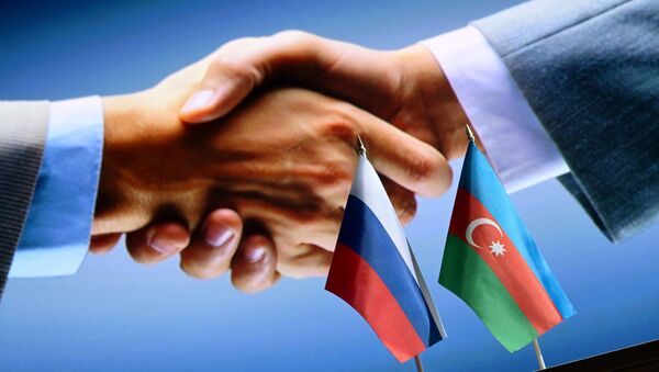 Государственные флаги России и Азербайджана. - Sputnik Արմենիա