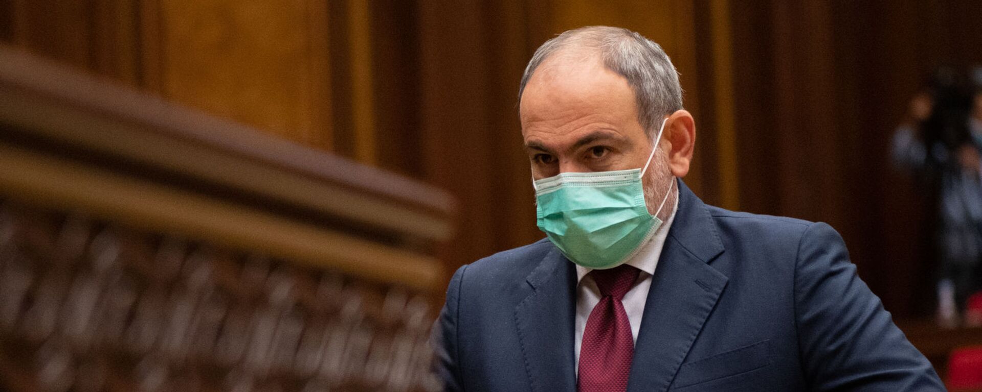 Премьер-министр Никол Пашинян подходит к кафедре во время внеочередного заседания Парламента (3 мая 2021). Еревaн - Sputnik Армения, 1920, 05.05.2021