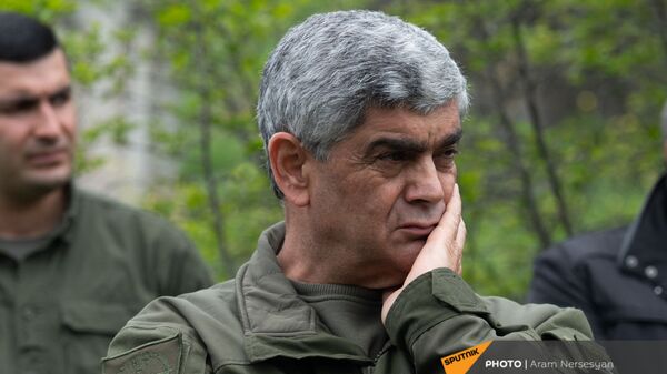 Герой Арцаха генерал-майор Виталий Баласанян - Sputnik Армения