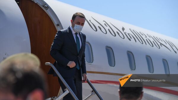 Премьер-министр Грузии Ираклий Гарибашвили прибыл в Армению с официальным визитом (12 мая 2021). Еревaн - Sputnik Армения