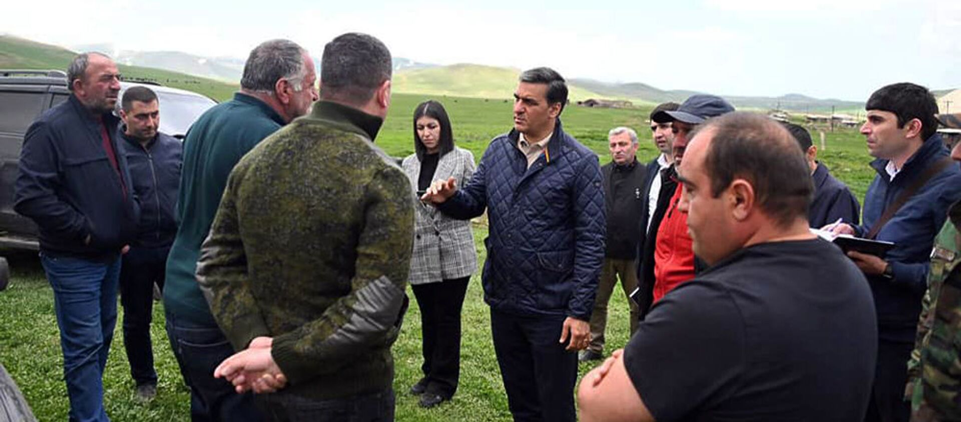 Омбудсмен Арман Татоян посетил с рабочим визитом Гегаркуникскую область (15 мая 2021).  - Sputnik Армения, 1920, 26.05.2021