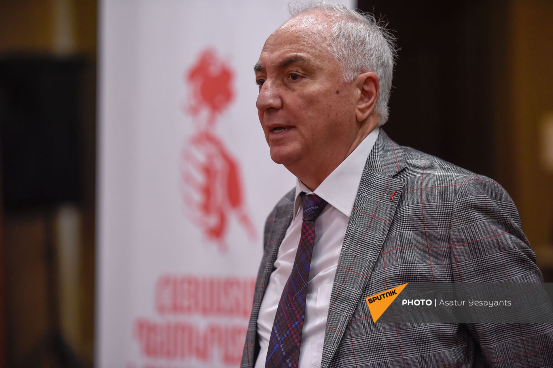 ՀԴԿ առաջնորդն ընտրություններին կմասնակցի Տիգրան Արզաքանցյանի հետ ՀԴԿ առաջնորդն ընտրություններին կմասնակցի Տիգրան Արզաքանցյանի հետ - Sputnik Արմենիա, 1920, 18.05.2021