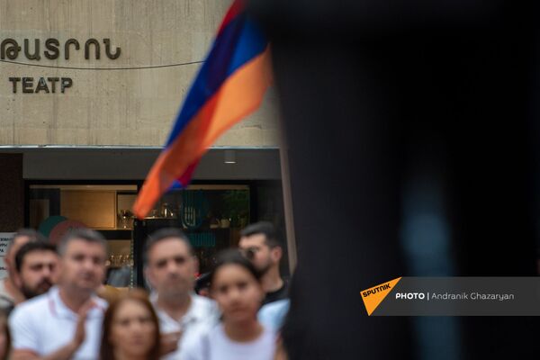 Экстренно созванный митинг движения 5165 с требованием опубликовать договор с Азербайджаном (22 мая 2021). Еревaн Экстренно созванный митинг движения 5165 с требованием опубликовать договор с Азербайджаном (22 мая 2021). Еревaн - Sputnik Армения