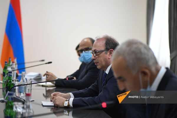 ՀՀ արտգործնախարար Արա Այվազյանի ու Իրանի արտգործնախարար Մոհամմադ Ջավադ Զարիֆի հանդիպումը ՀՀ արտգործնախարար Արա Այվազյանի ու Իրանի արտգործնախարար Մոհամմադ Ջավադ Զարիֆի հանդիպումը - Sputnik Արմենիա