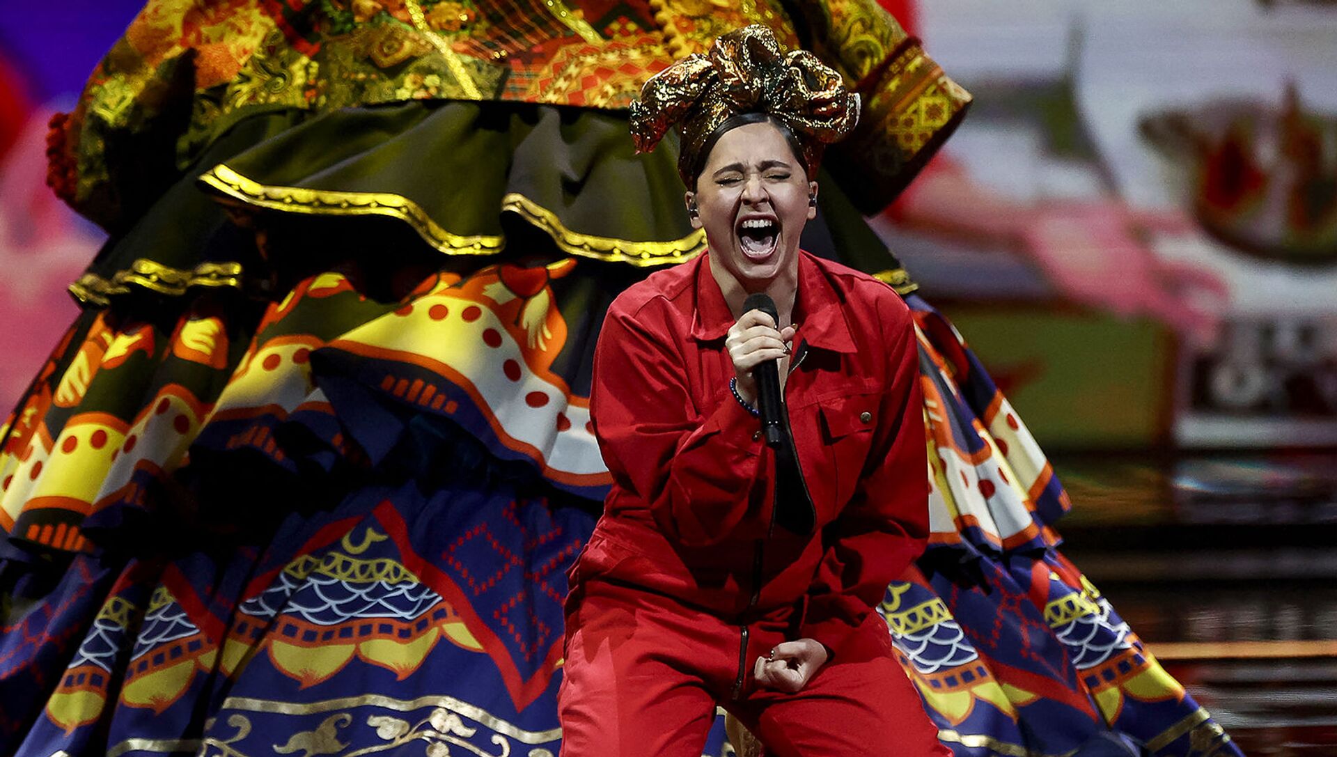 Россиянка Манижа выступает во время финала 65-го конкурса Евровидение-2021 - Sputnik Армения, 1920, 26.05.2021