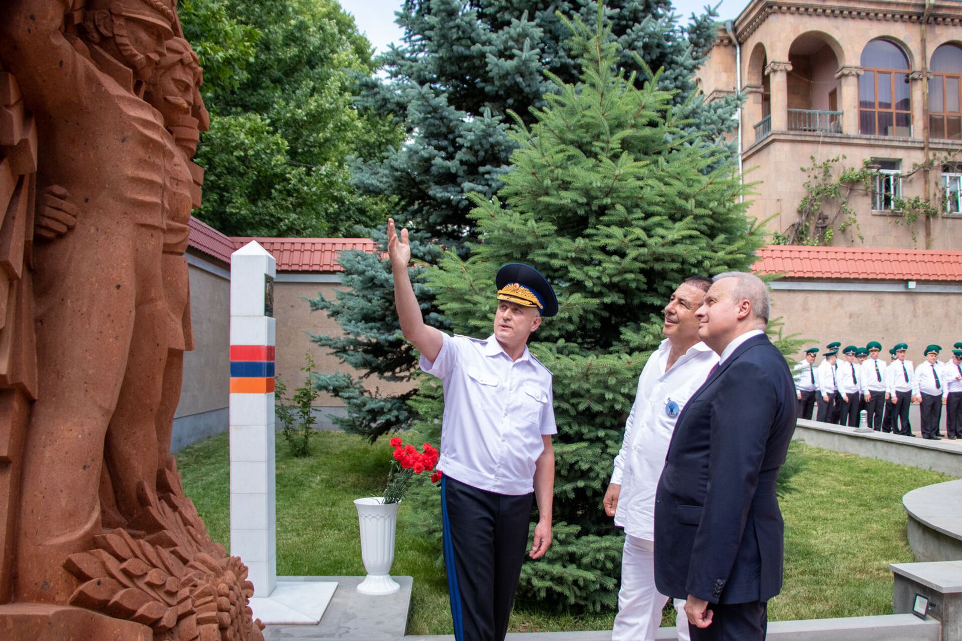 Երևանում բացվեց հայ-ռուսական բարեկամության հուշարձան - Sputnik Արմենիա, 1920, 28.05.2021