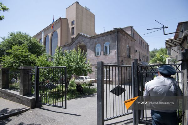 Здание морга на улице Гераци в Ереване - Sputnik Армения