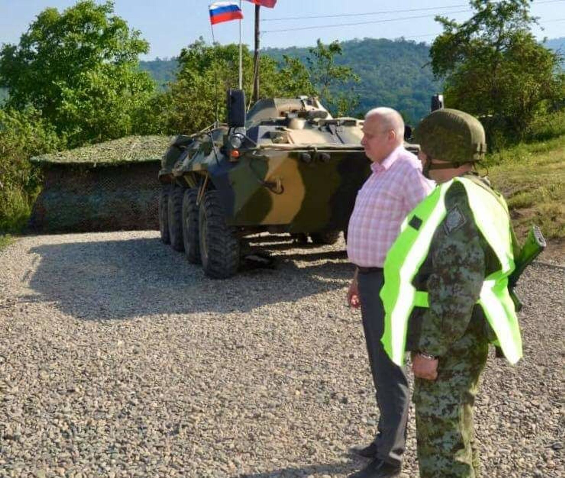 Հայաստանում ՌԴ դեսպանը Սյունիքում ծանոթացել է սահմանապահների ծառայությանը - Sputnik Արմենիա, 1920, 03.06.2021