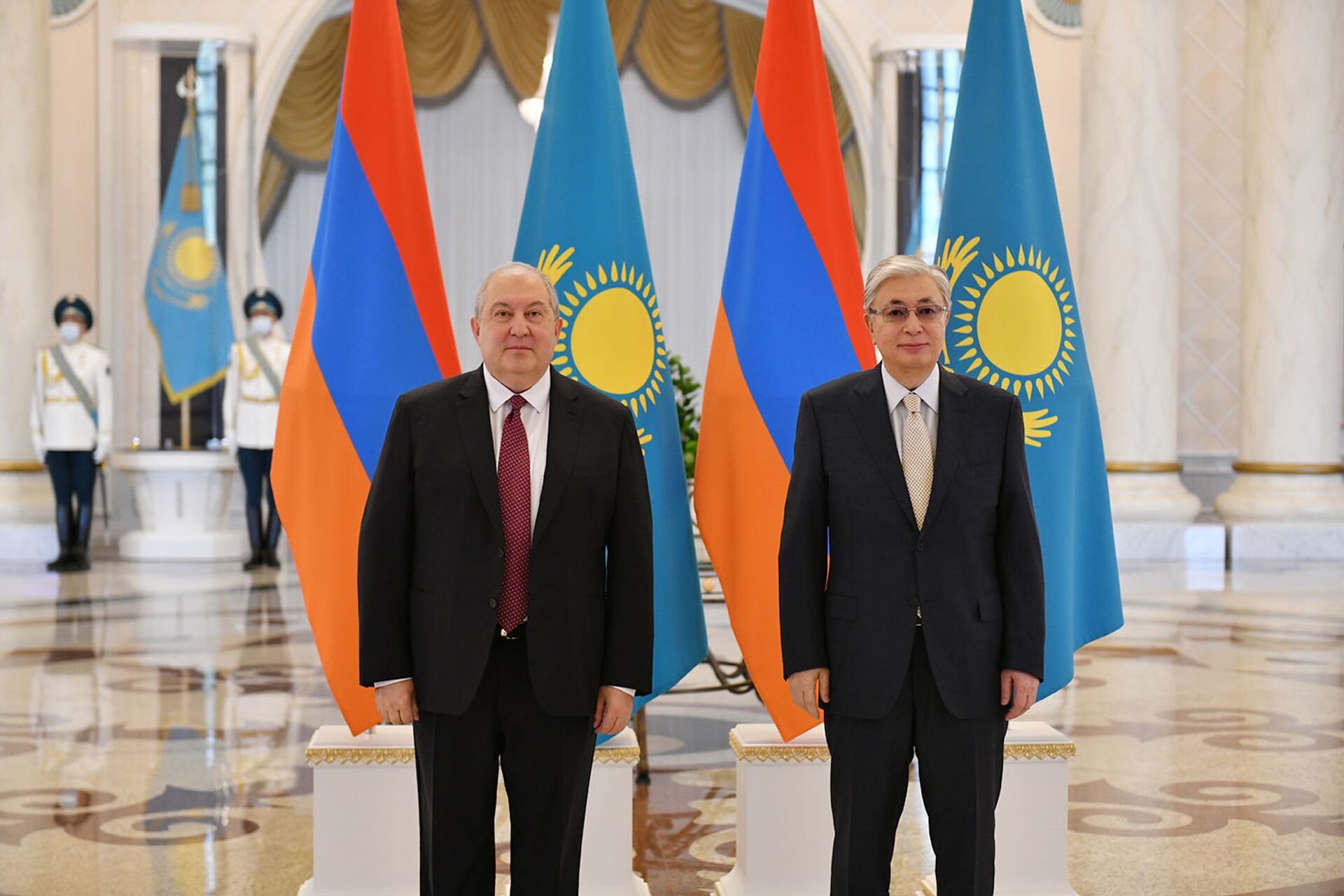Հայաստանի ու Ղազախստանի նախագահները հանդիպել են. ինչի՞ մասին են խոսել նրանք Հայաստանի ու Ղազախստանի նախագահները հանդիպել են. ինչի՞ մասին են խոսել նրանք - Sputnik Արմենիա, 1920, 03.06.2021