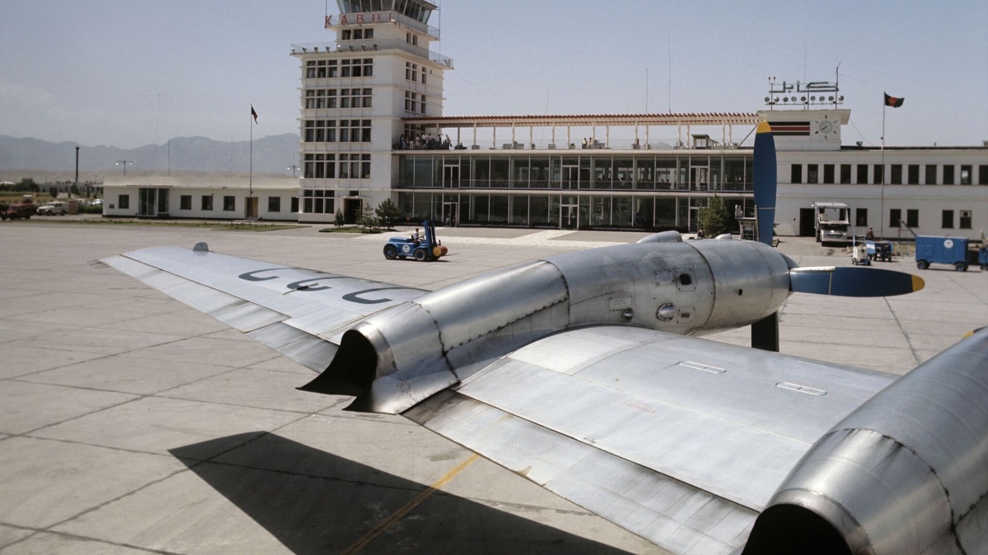 Международный аэропорт Кабул, построенный при экономическом и техническом содействии Советского Союза. - Sputnik Армения, 1920, 18.11.2021
