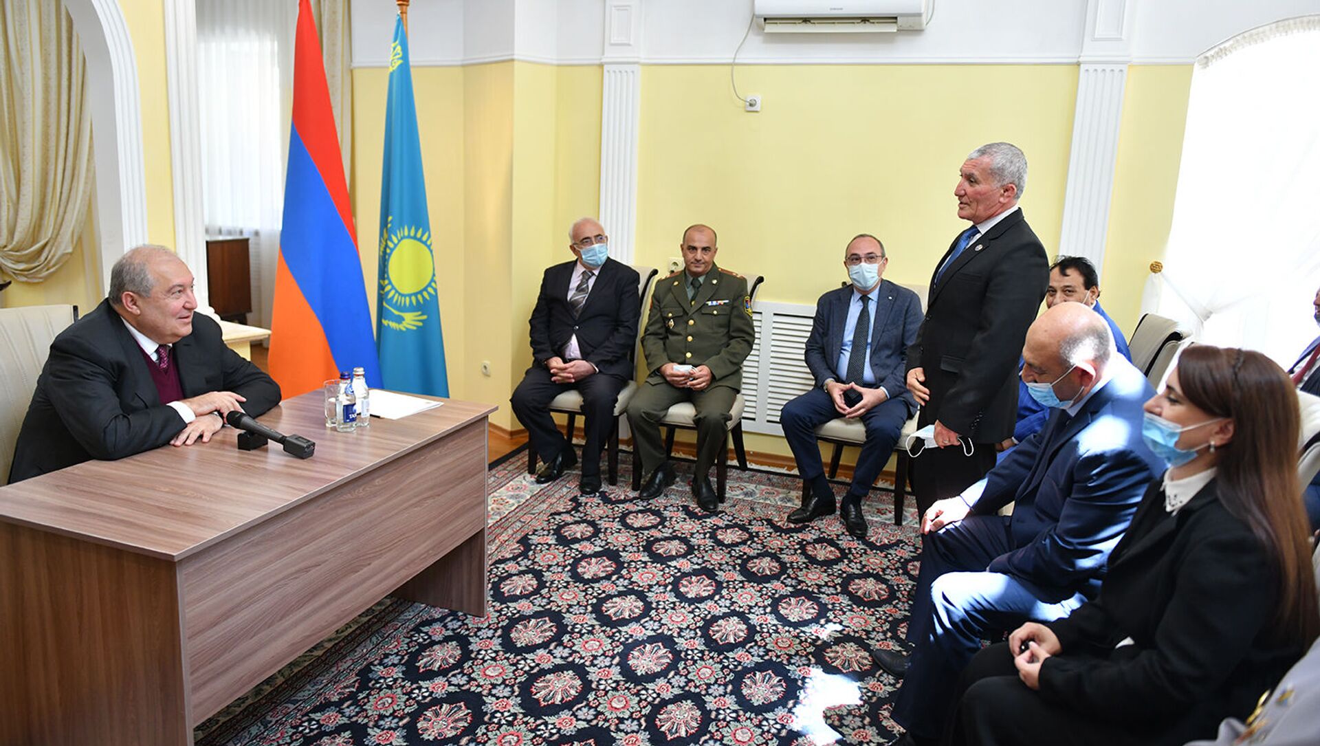 Президент Армен Саркисян встретился с представителями армянской общины Казахстана (6 июня 2021). Нур-Султан - Sputnik Արմենիա, 1920, 06.06.2021