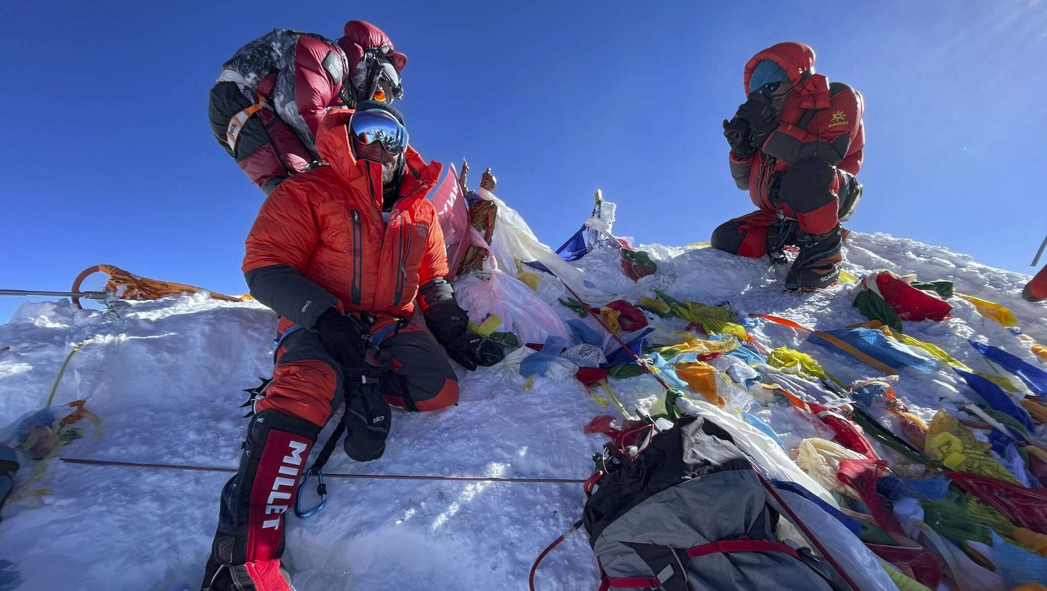 Фото эвереста в высоком качестве с замершими