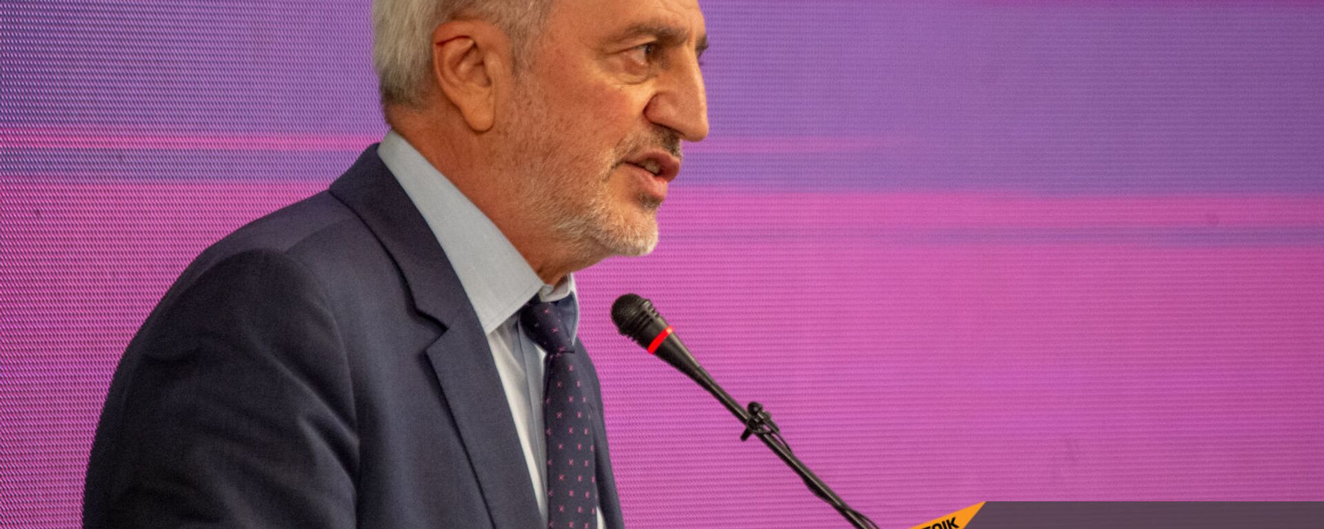 Арам Манукян во время презентации предвыборной программы Армянского национального конгресса (7 июня 2021). Еревaн - Sputnik Армения, 1920, 07.06.2021