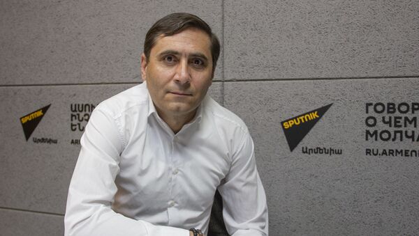 Секретарь фракции Процветающая Армения Арман Абовян в гостях радио Sputnik - Sputnik Արմենիա