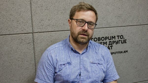 Российский историк Денис Фомин-Нилов в гостях радио Sputnik - Sputnik Армения