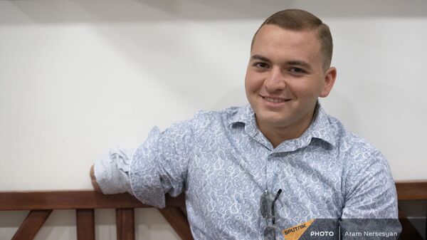 Проходящий курс в Реабилитационном центре Защитника Отечества военнослужащий Армен Ованнисян - Sputnik Արմենիա