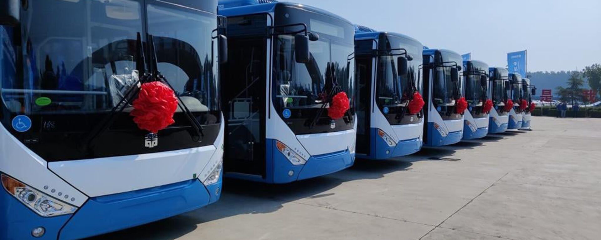 Торжественная церемония отправки новых автобусов для Еревана с завода в Китае - Sputnik Армения, 1920, 30.11.2021