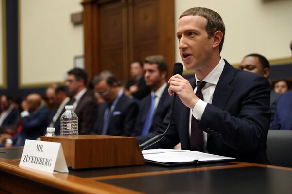 Facebook-ի համահիմնադիր և գլխավոր տնօրեն Մարկ Ցուկերբերգը Facebook-ի համահիմնադիր և գլխավոր տնօրեն Մարկ Ցուկերբերգը - Sputnik Արմենիա