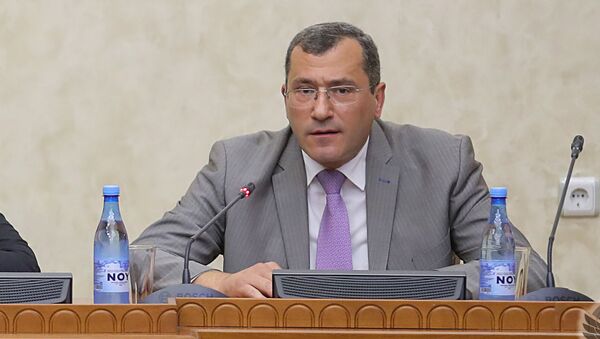 Министр обороны Армении представил руководящему составу МО, ВС и Генштаба ВС новоназначенного заместителя министра Карена Брутяна (16 августа 2021). Еревaн - Sputnik Армения
