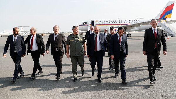 Премьер-министр Никол Пашинян возвратился из Кыргызстана, где проходило заседание межправительственного совета ЕАЭС (20 августа 2021). Еревaн - Sputnik Армения