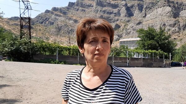 «Էս գյուղում էլ ապագա չկա». Ի՞նչ են մտածում շրջափակված Որոտանի բնակիչները - Sputnik Արմենիա