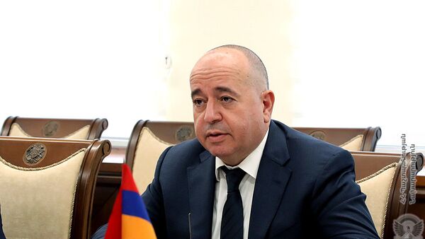 Министр обороны Аршак Карапетян принял посла США в Армении Линн Трейси (30 августа 2021). Еревaн - Sputnik Армения